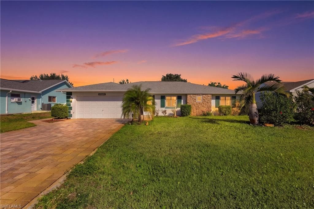 12878 Iona RD FORT MYERS, FL 33908