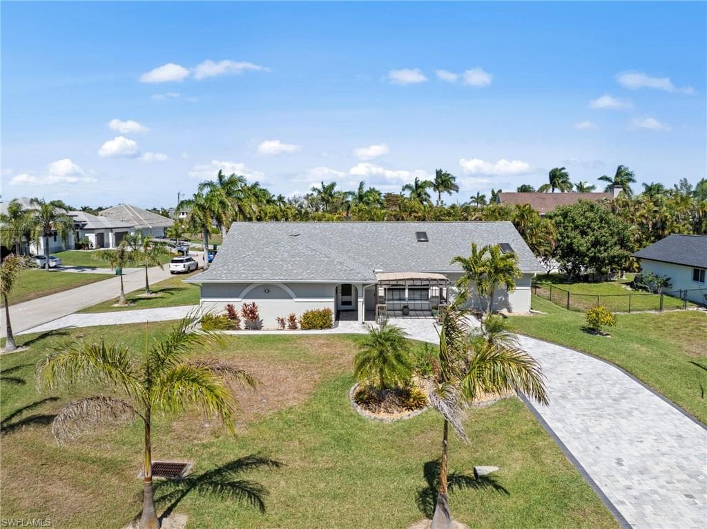 2317 SW 44th TER CAPE CORAL, FL 33914