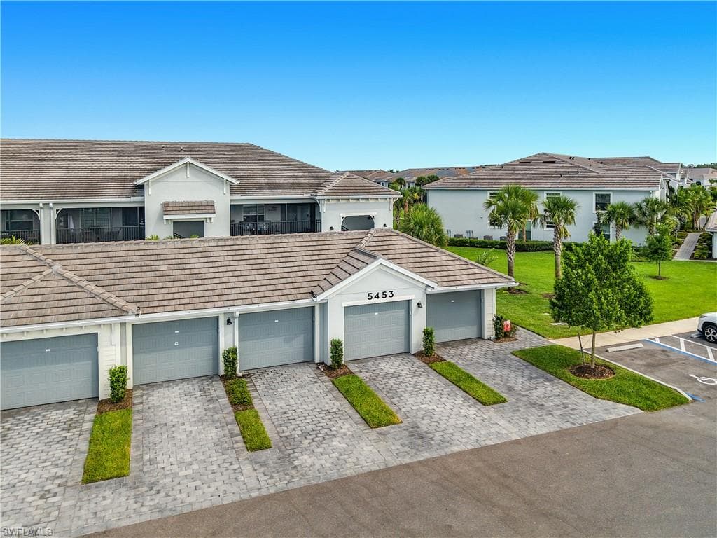5453 Double Eagle CIR 3126 AVE MARIA, FL 34142
