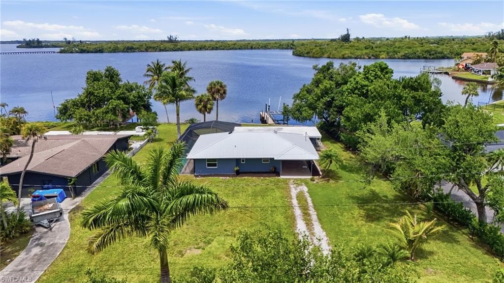 4867 E Riverside DR FORT MYERS, FL 33905