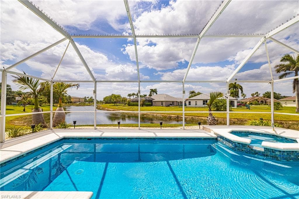 8300 Gassner WAY LEHIGH ACRES, FL 33972