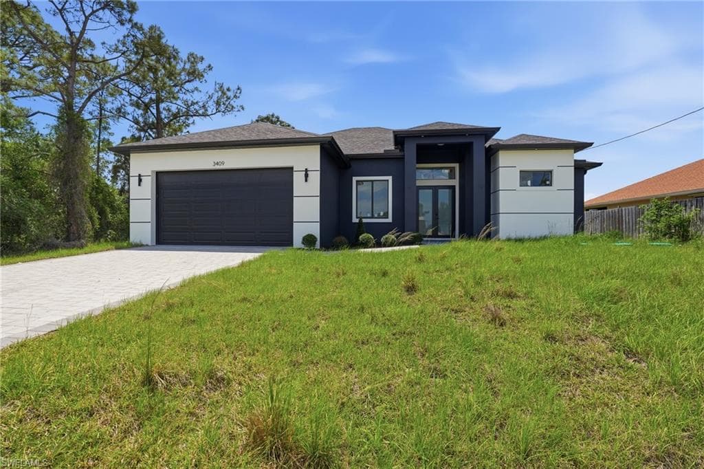 3409 24th ST SW LEHIGH ACRES, FL 33976