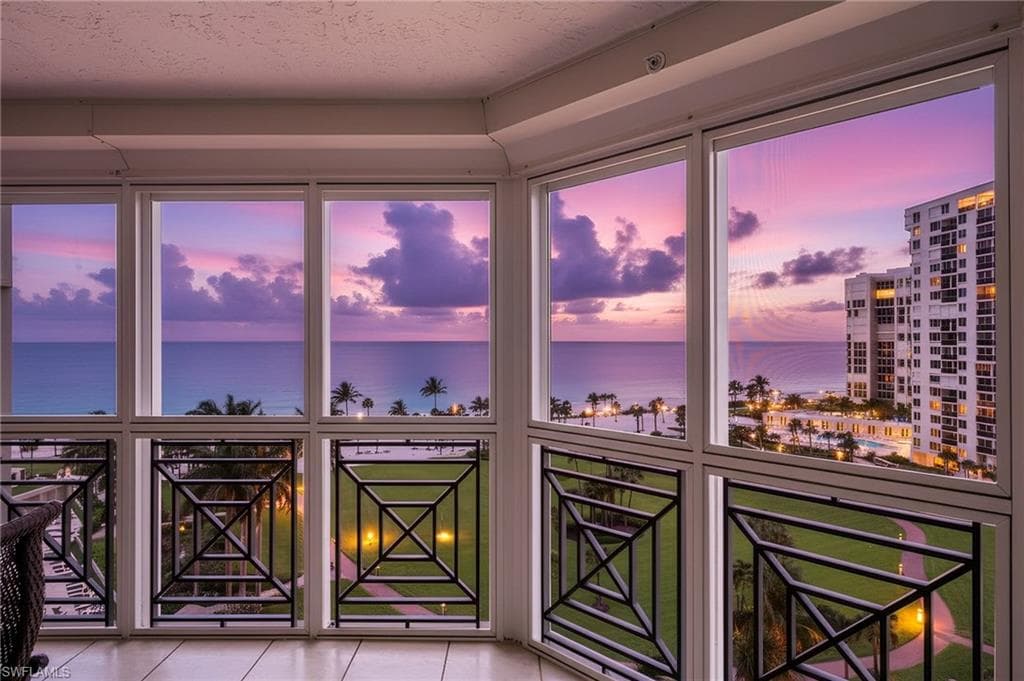 4021 Gulf Shore BLVD N 804 NAPLES, FL 34103
