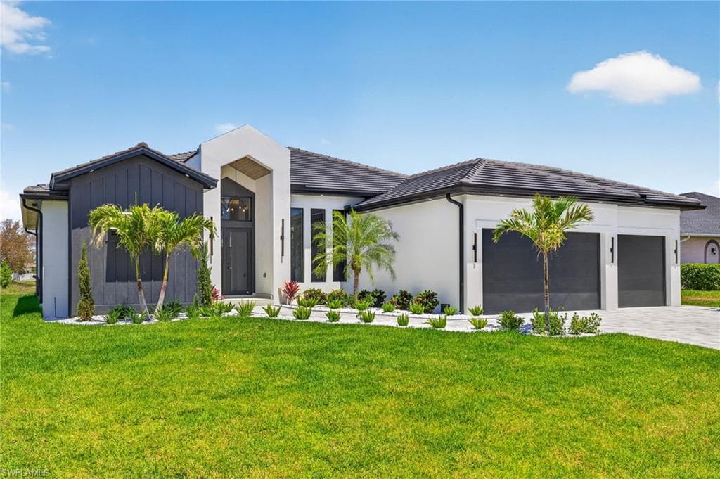 3327 NW 2nd TER CAPE CORAL, FL 33993