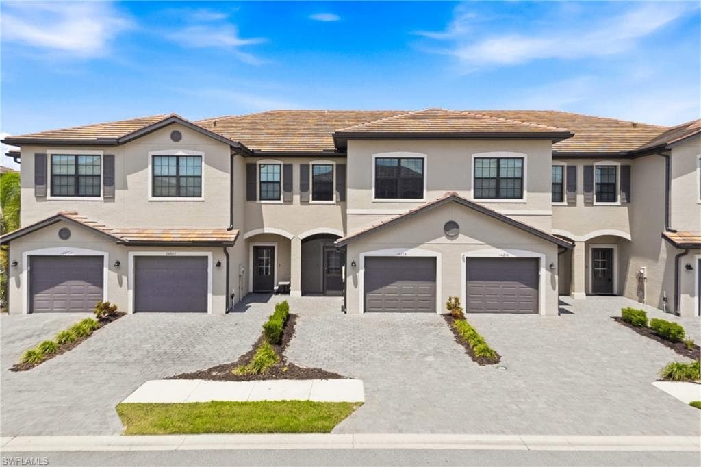 14208 Pine Lodge LN FORT MYERS, FL 33913
