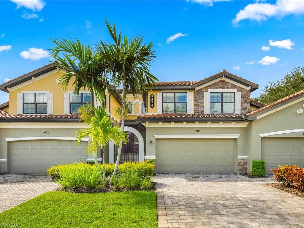 9476 Napoli LN 202 NAPLES, FL 34113