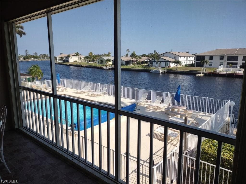 4417 Country Club BLVD B8 CAPE CORAL, FL 33904