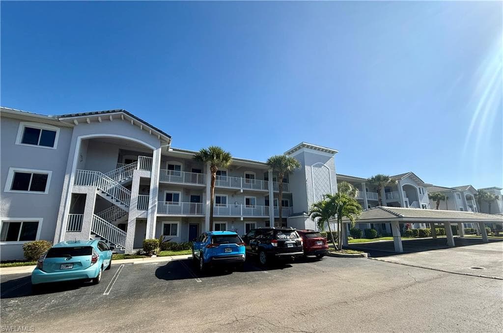7839 Regal Heron CIR 204 NAPLES, FL 34104