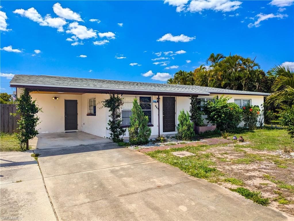 4848 Ipswitch CT FORT MYERS, FL 33907