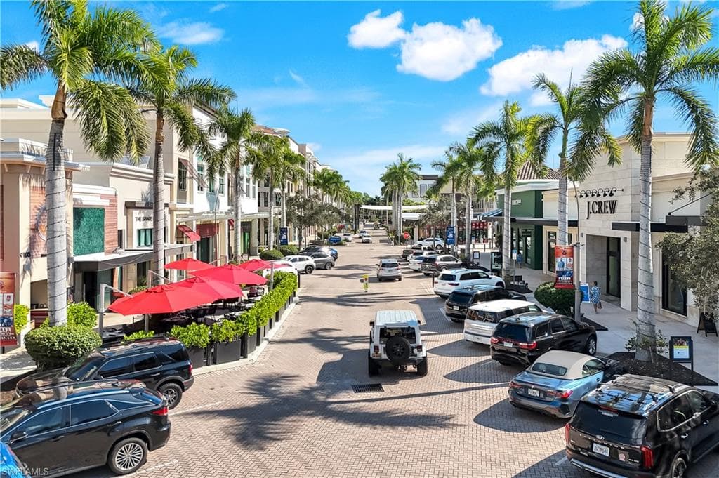 9115 Strada PL 5505 NAPLES, FL 34108