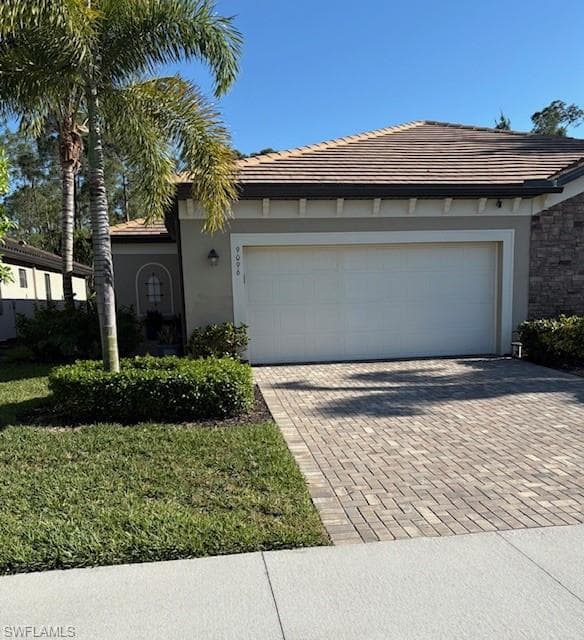 9096 Glenforest DR NAPLES, FL 34120