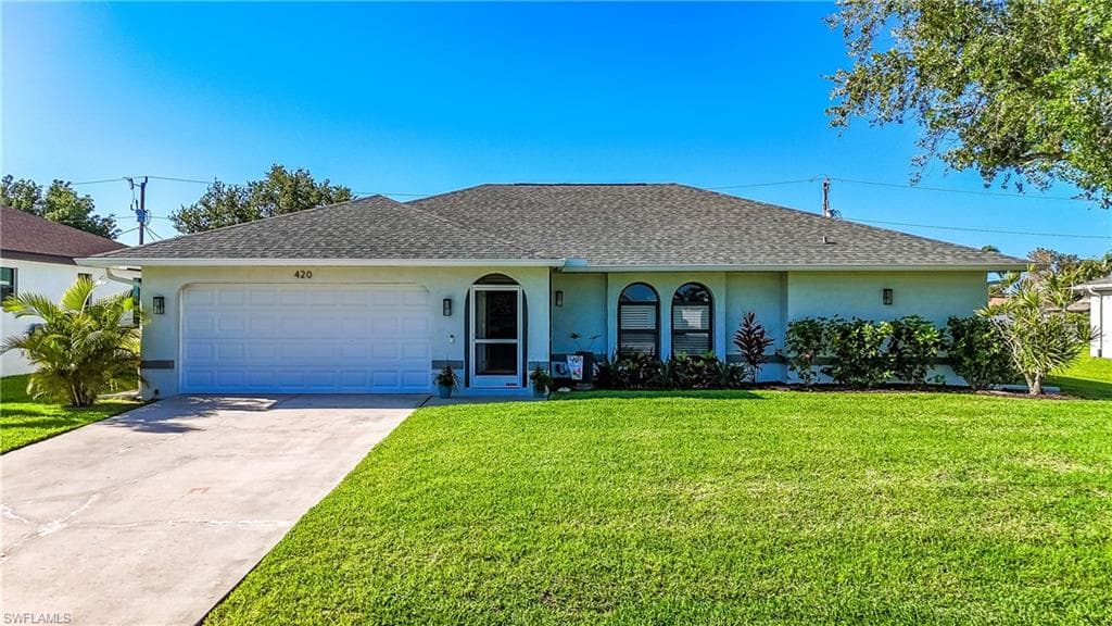 420 SW 37th ST CAPE CORAL, FL 33914