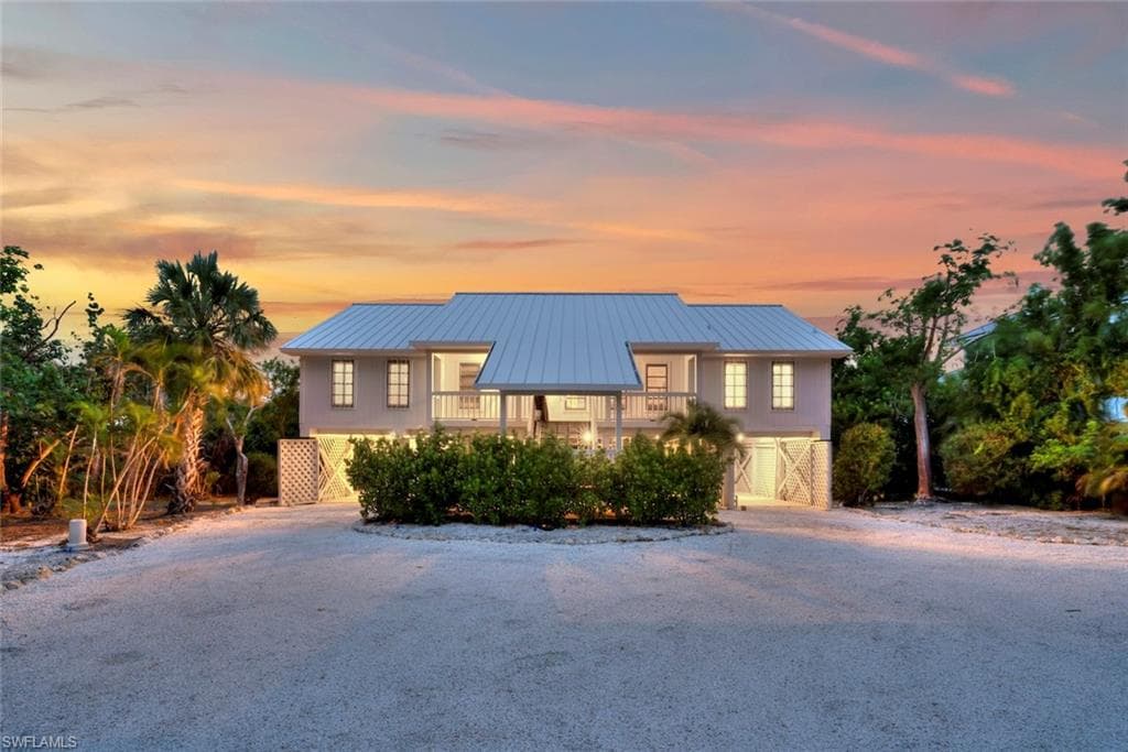 5135 Joewood DR SANIBEL, FL 33957