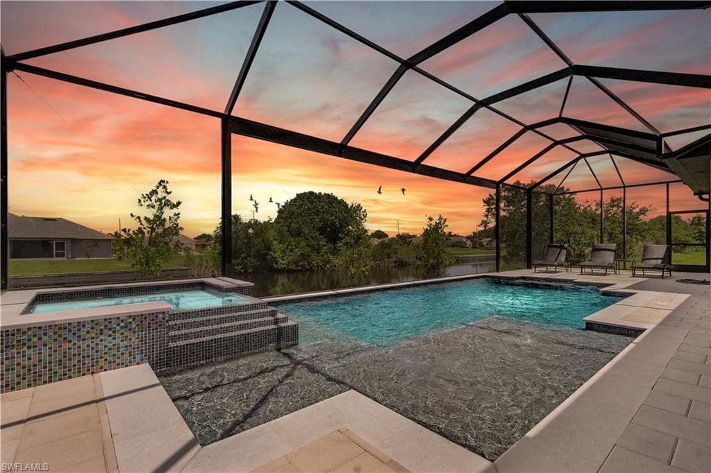 337 SW 31st AVE CAPE CORAL, FL 33991