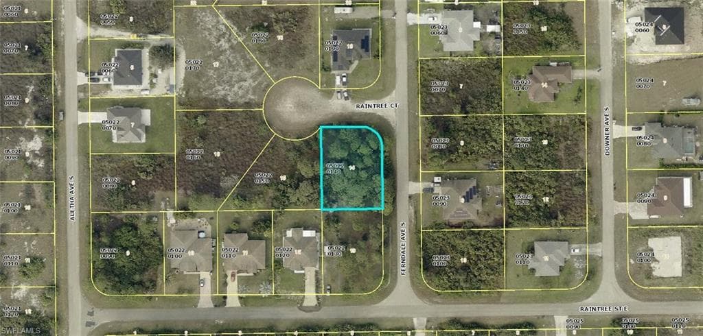 512 Raintree CT LEHIGH ACRES, FL 33974