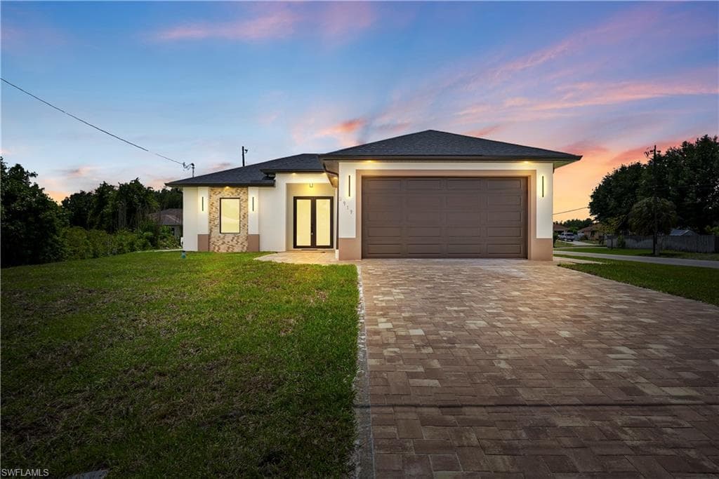 2917 1st ST SW LEHIGH ACRES, FL 33976