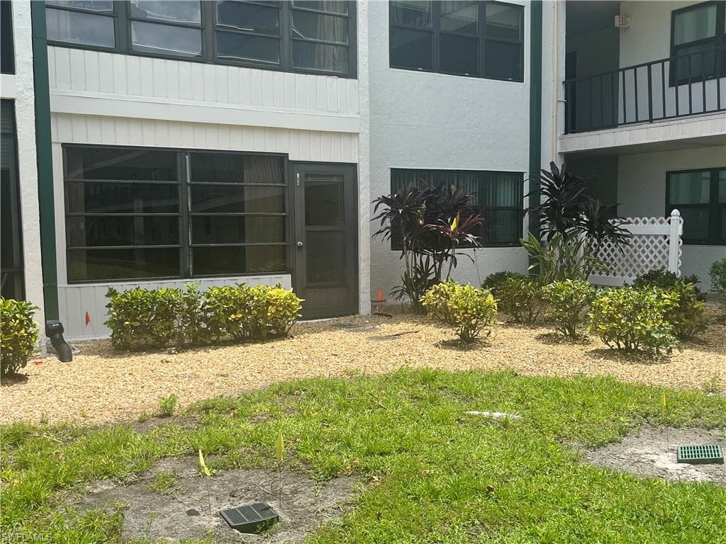 1747 Pebble Beach DR 106 FORT MYERS, FL 33907