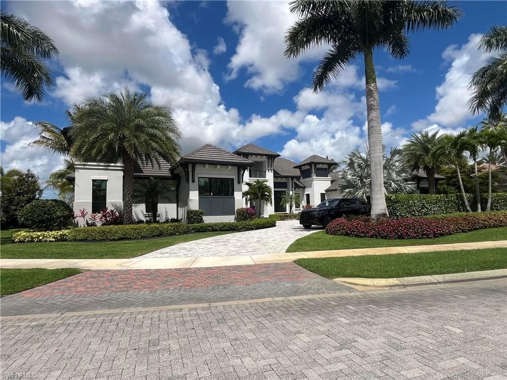 5949 Sunnyslope DR NAPLES, FL 34119