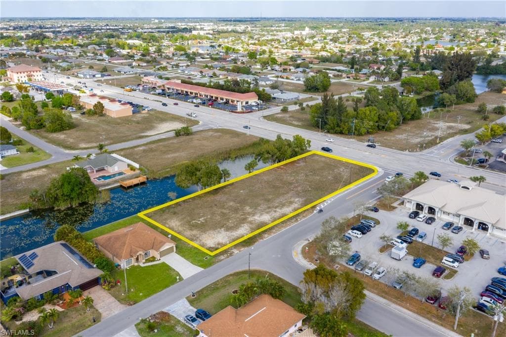 1531 NE 2nd ST CAPE CORAL, FL 33909