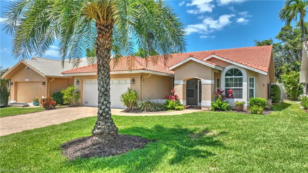 16238 Kelly Woods DR FORT MYERS, FL 33908
