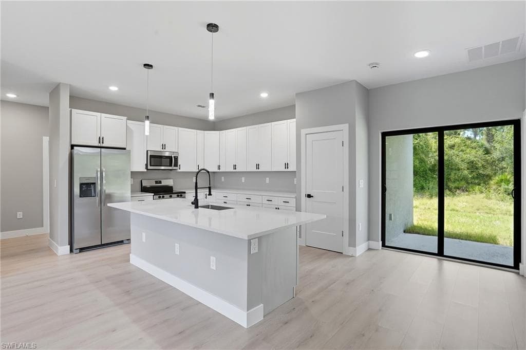 216 Ogden AVE S LEHIGH ACRES, FL 33974