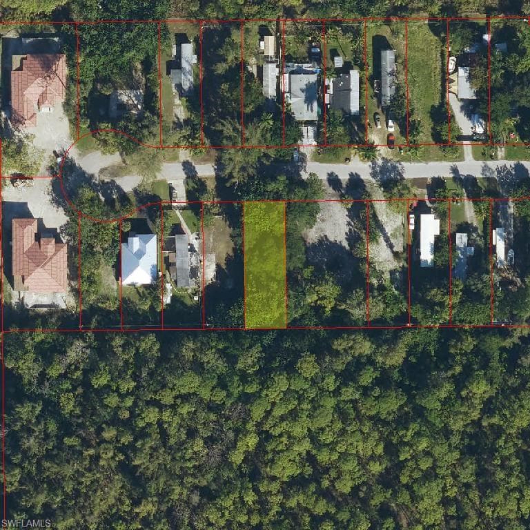 2580 Holly AVE NAPLES, FL 34112