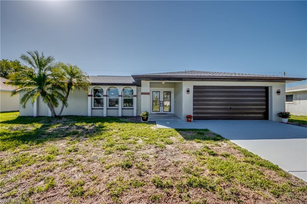 1216 SE 43rd TER CAPE CORAL, FL 33904