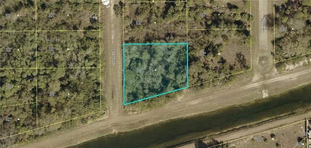 2804 Laura AVE N LEHIGH ACRES, FL 33971