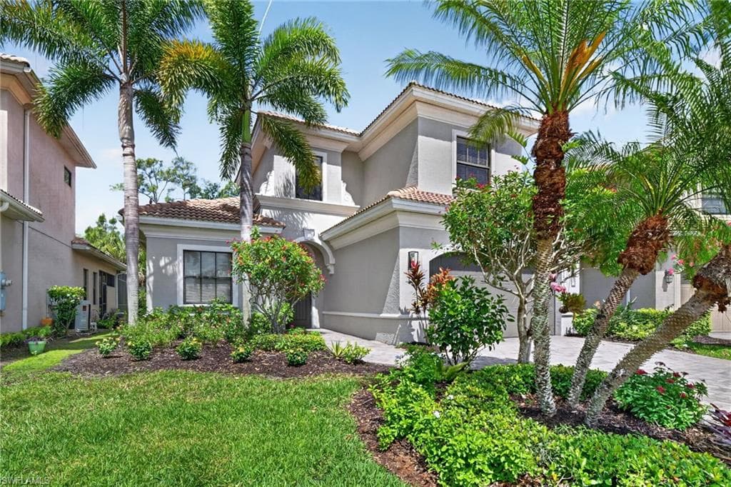 1454 Serrano CIR NAPLES, FL 34105