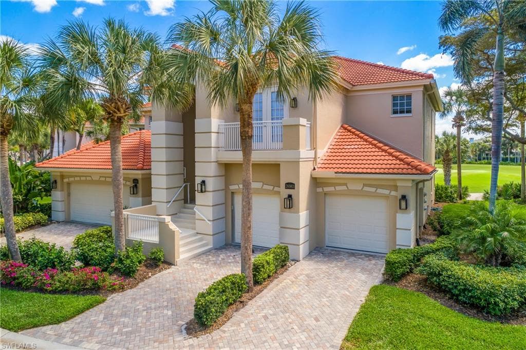 26983 Wyndhurst CT 201 BONITA SPRINGS, FL 34134