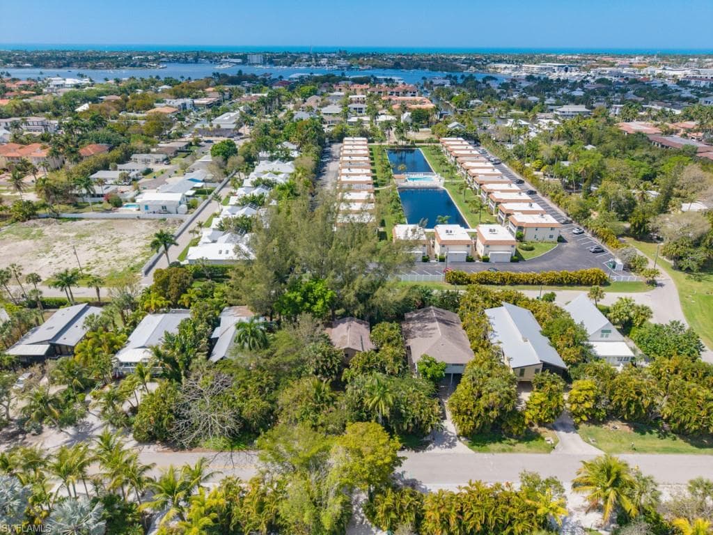 2022 Frederick ST NAPLES, FL 34112