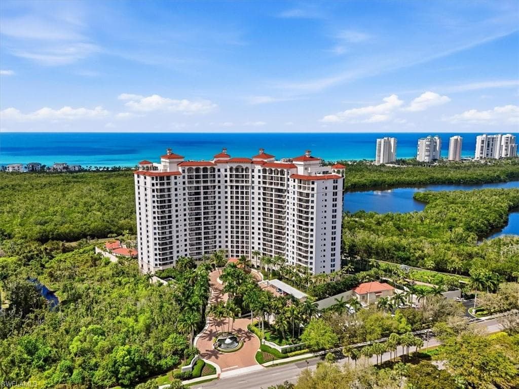 7575 Pelican Bay BLVD 1508 NAPLES, FL 34108