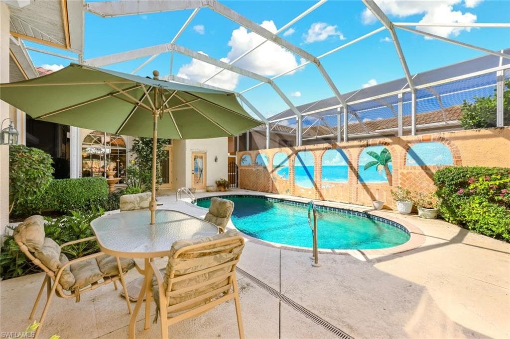 28525 Highgate DR BONITA SPRINGS, FL 34135