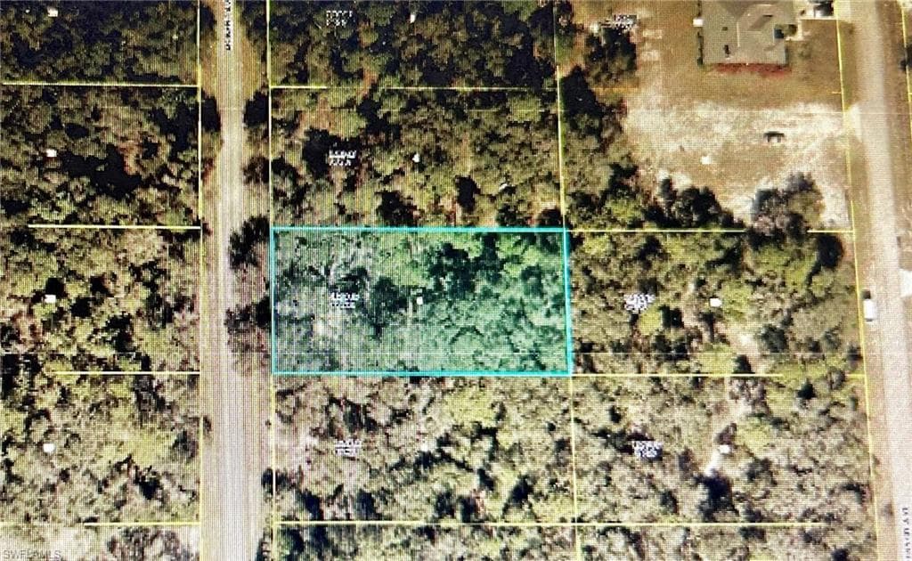 1914 Robert AVE LEHIGH ACRES, FL 33972
