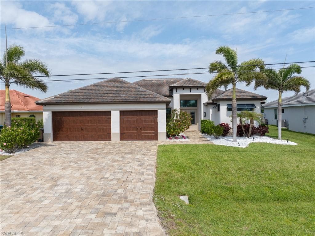 1431 SW 40th TER CAPE CORAL, FL 33914