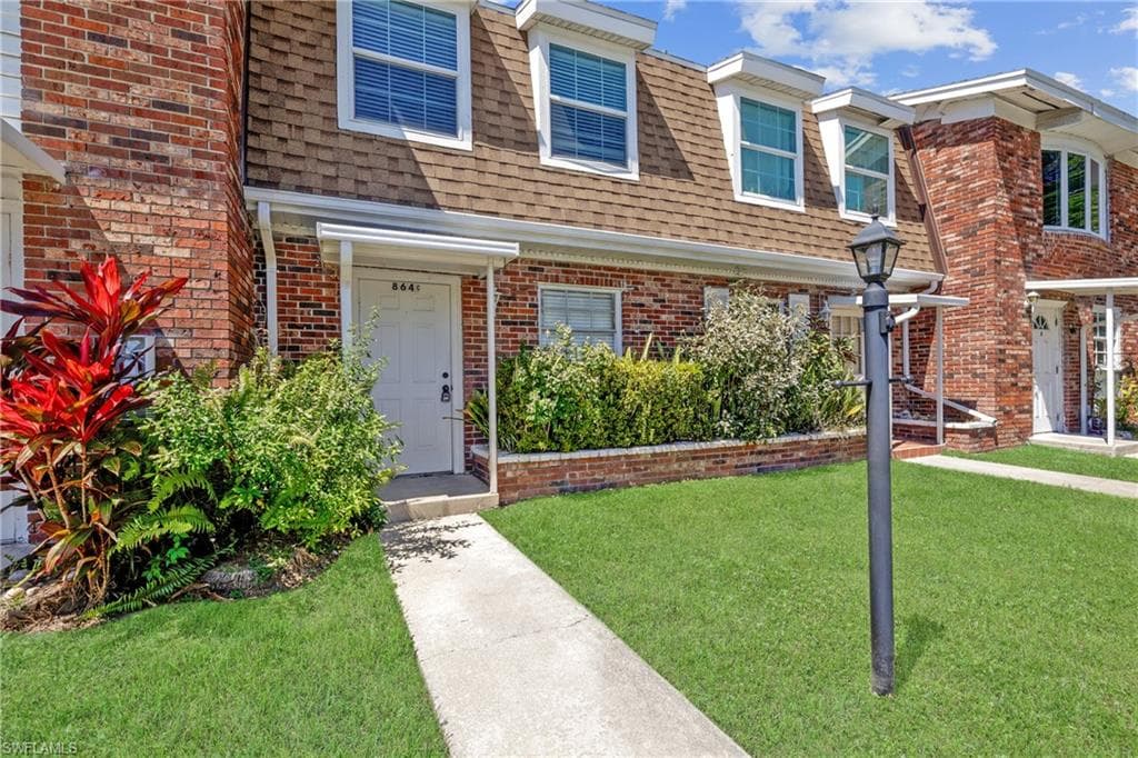864 Courtington LN 3 FORT MYERS, FL 33919