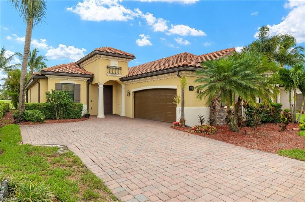 28521 Westmeath CT BONITA SPRINGS, FL 34135