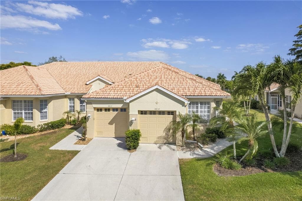 8839 Middlebrook DR FORT MYERS, FL 33908
