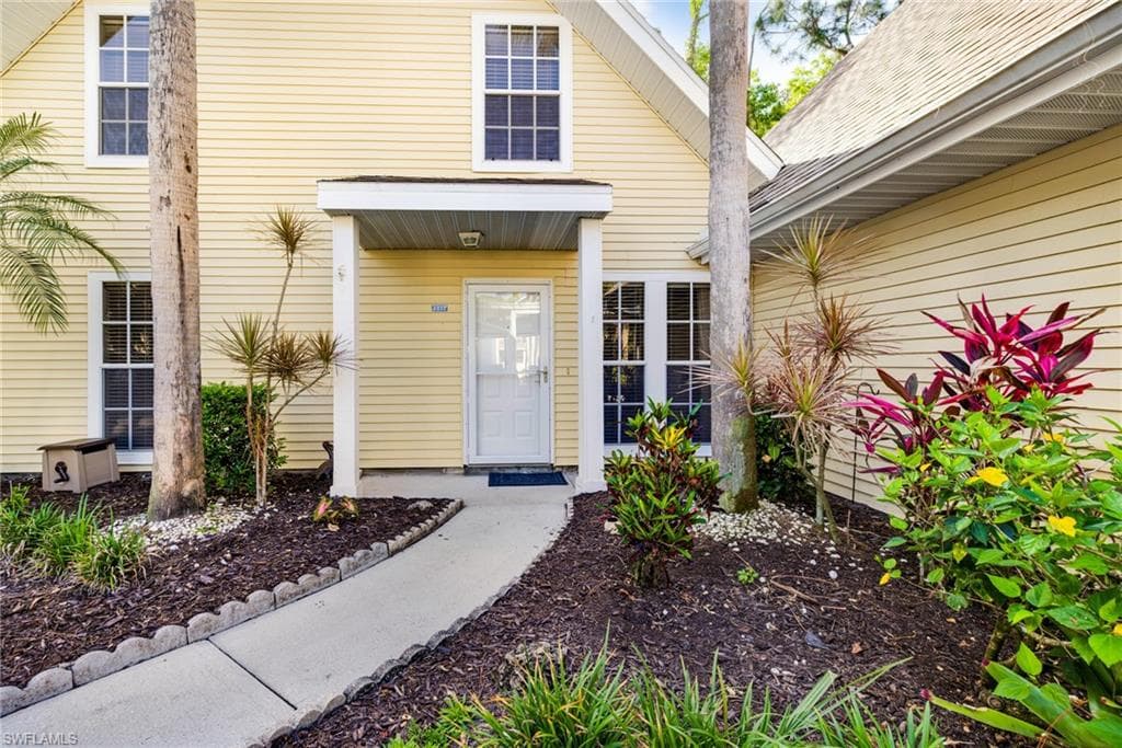 4212 Ute CT ESTERO, FL 33928