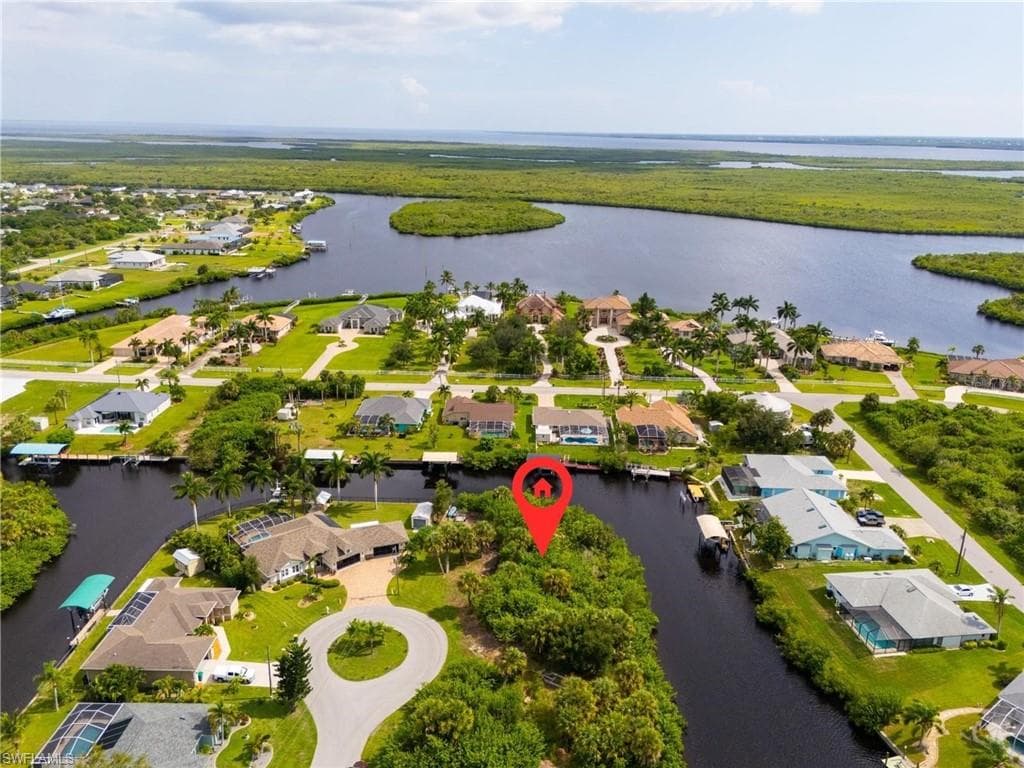4497 Bayview ST PORT CHARLOTTE, FL 33948