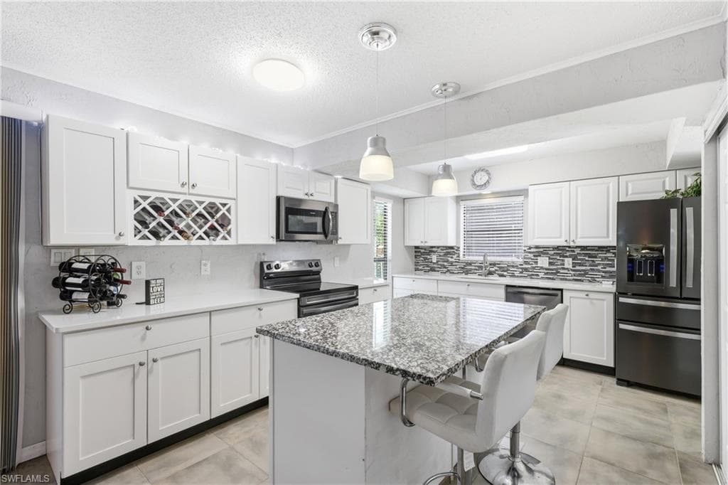 27099 Holly LN BONITA SPRINGS, FL 34135