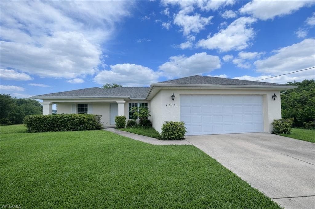 4218 8th ST SW LEHIGH ACRES, FL 33976