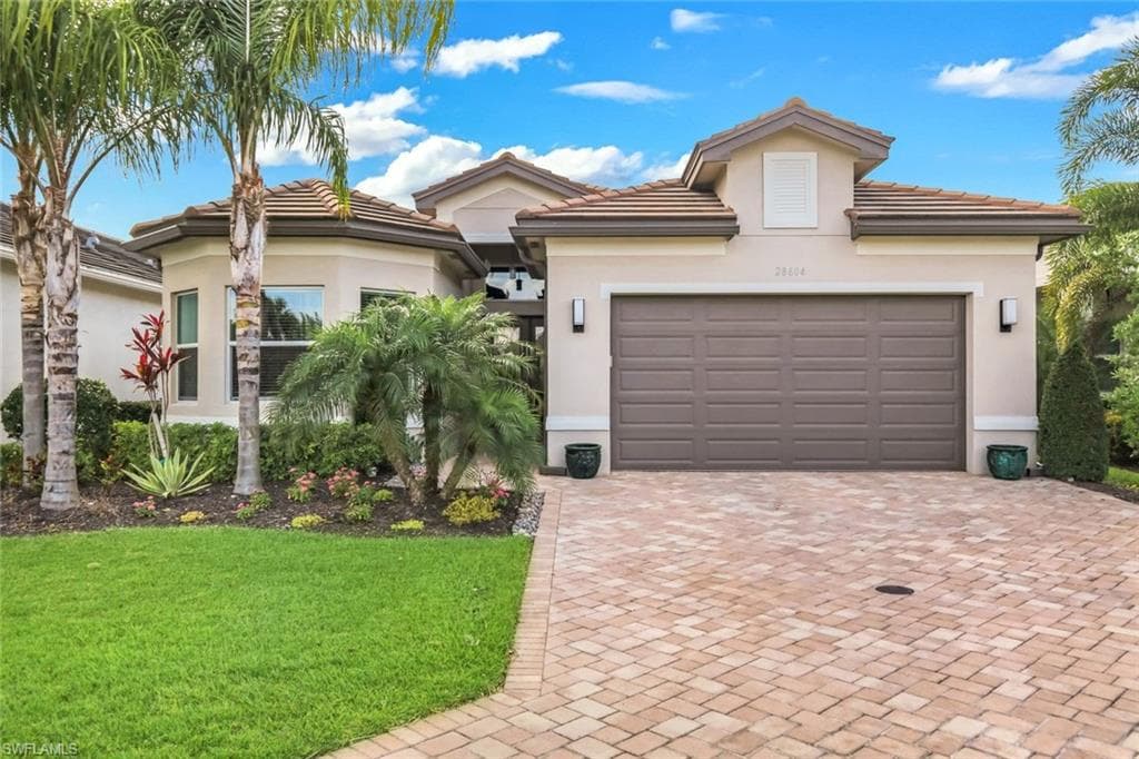 28604 Moraga LN BONITA SPRINGS, FL 34135