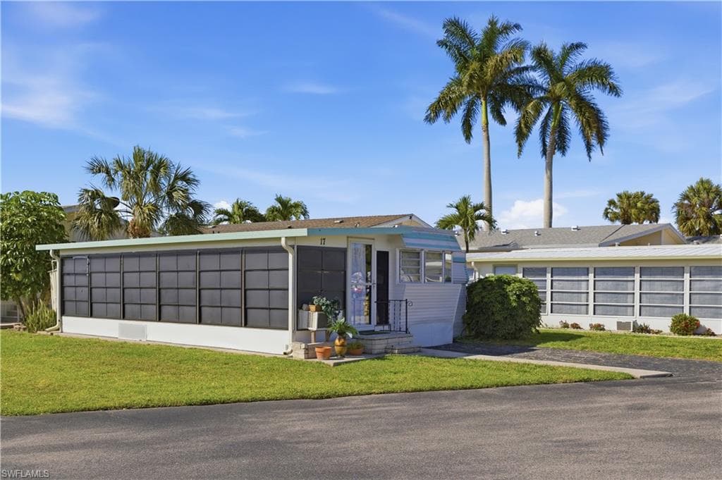 17 Jade DR 17J NAPLES, FL 34114