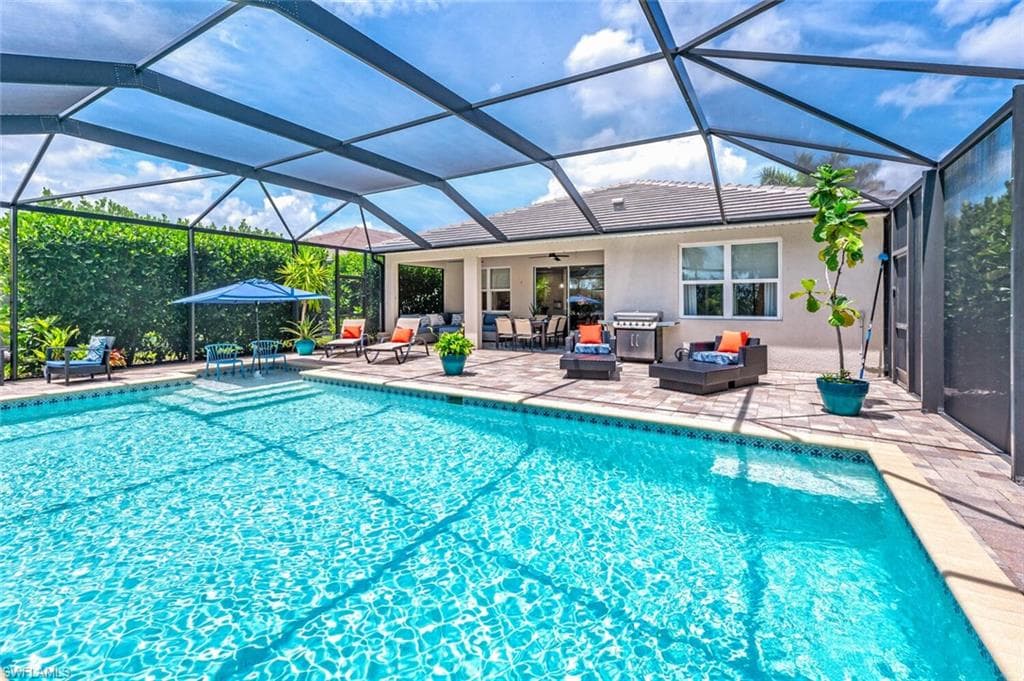 14606 Tropical DR NAPLES, FL 34114