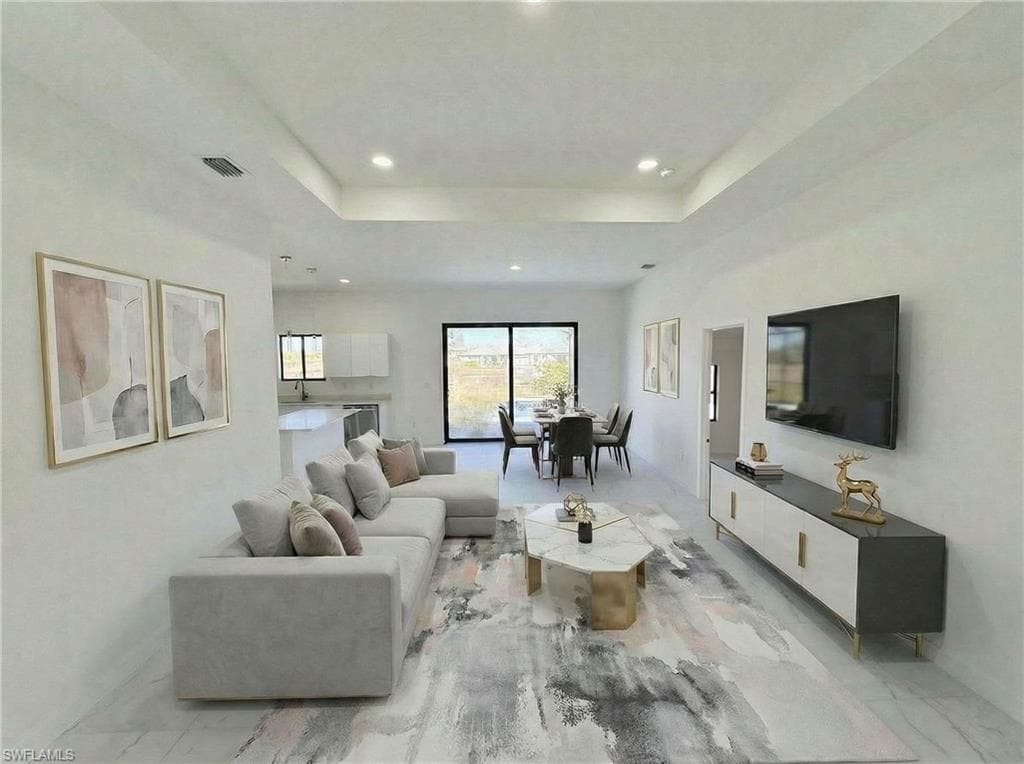 4333 NW 34th LN CAPE CORAL, FL 33993