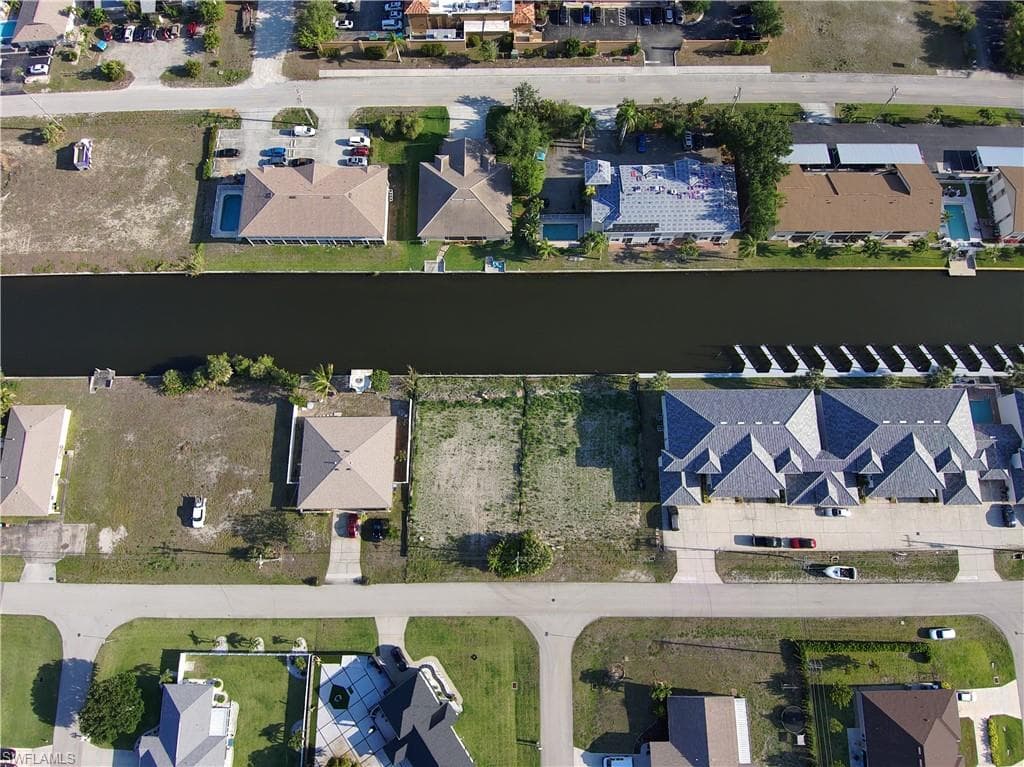 700 47th ST CAPE CORAL, FL 33914