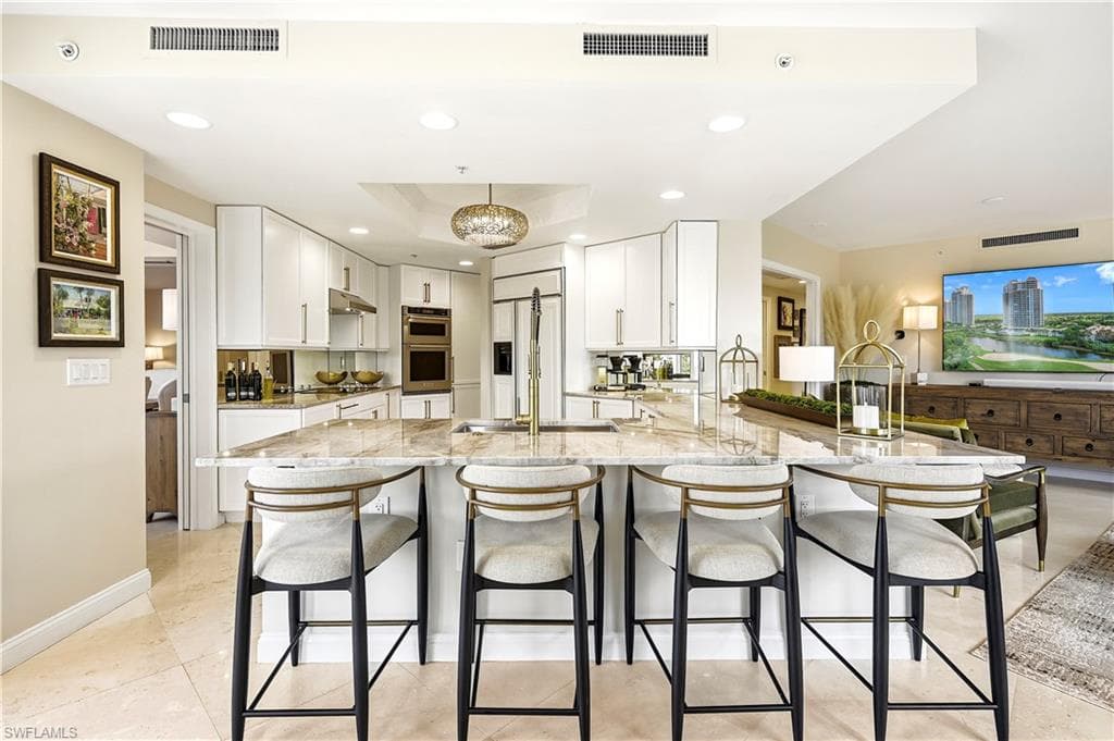 4801 Bonita Bay BLVD 301 BONITA SPRINGS, FL 34134