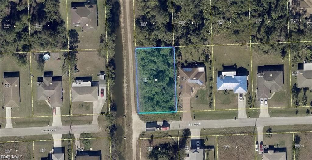 4018 3rd ST SW LEHIGH ACRES, FL 33976