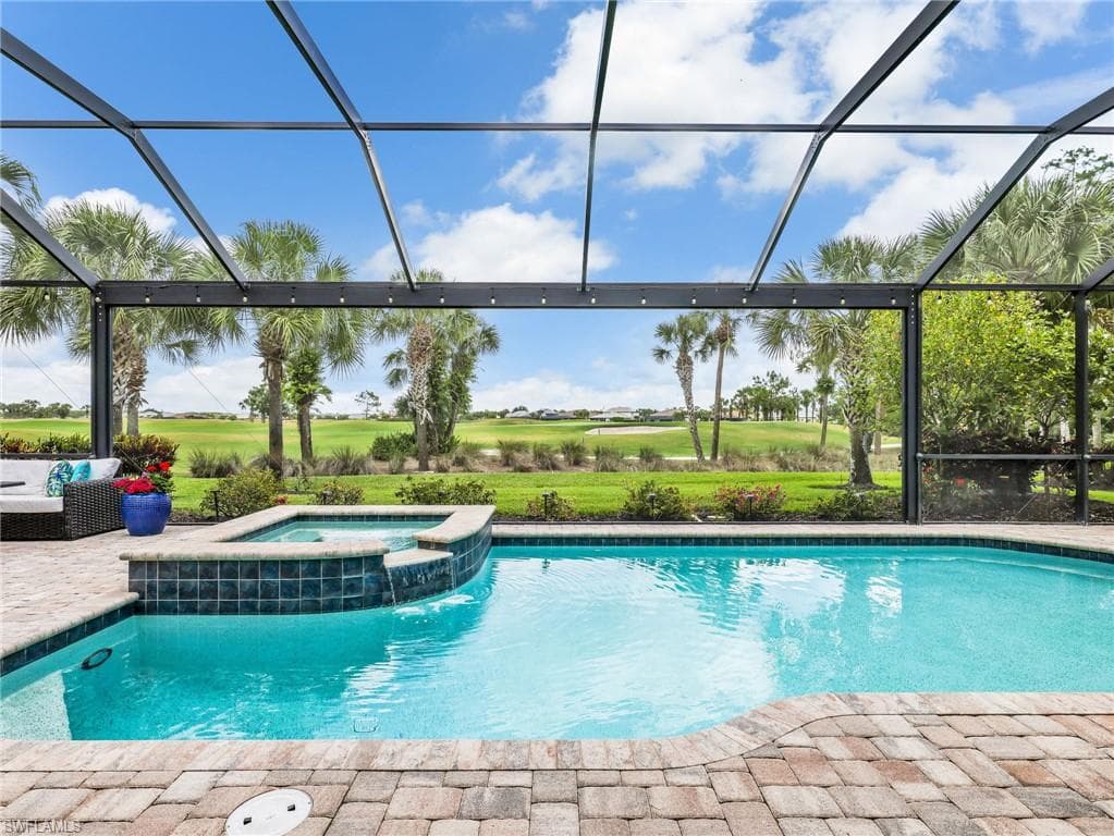 8989 Bahama Swallow WAY